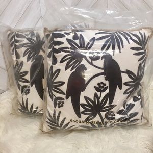 Threshold Xavier Navy Bird Pillow Set